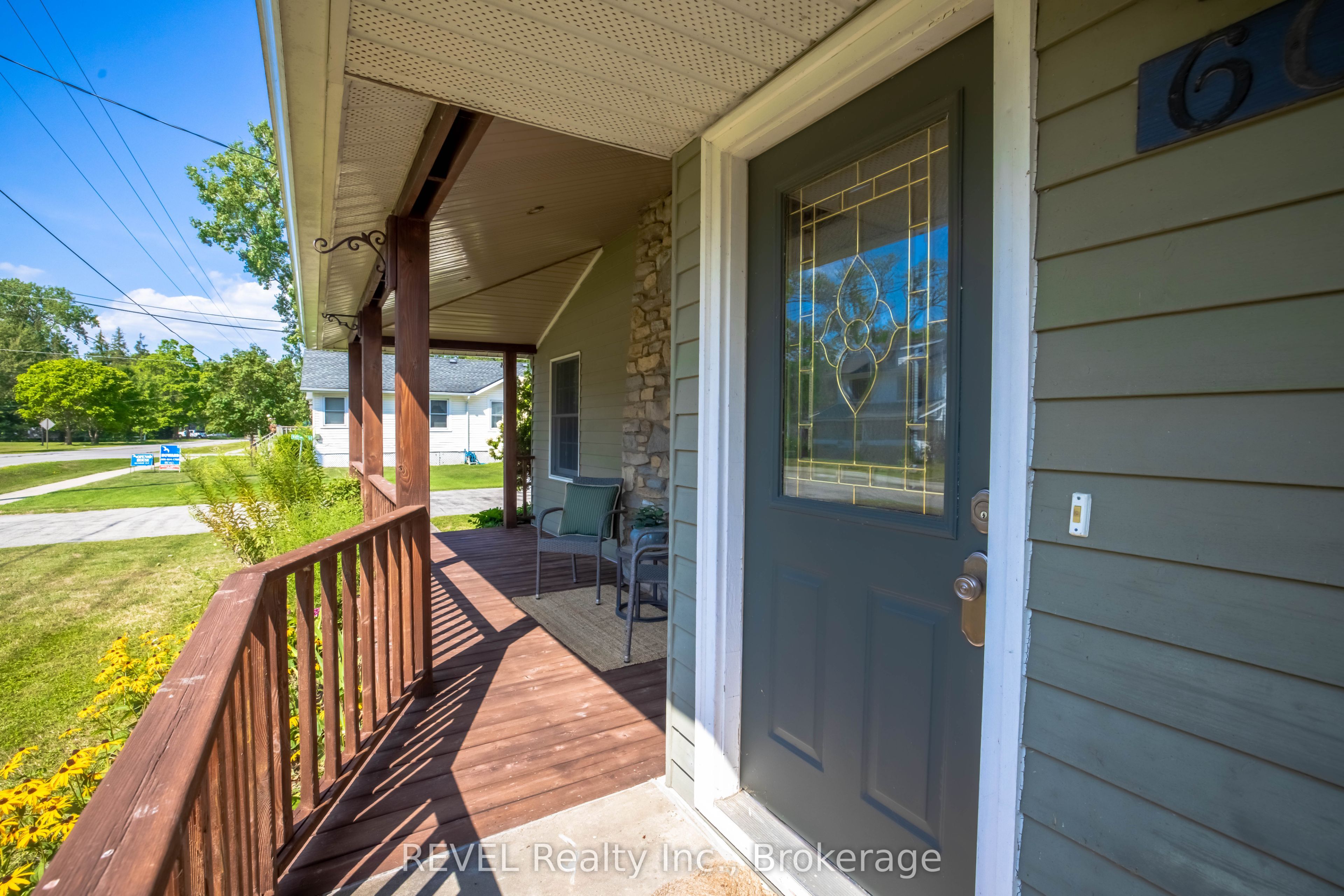 60 Bernard Avenue