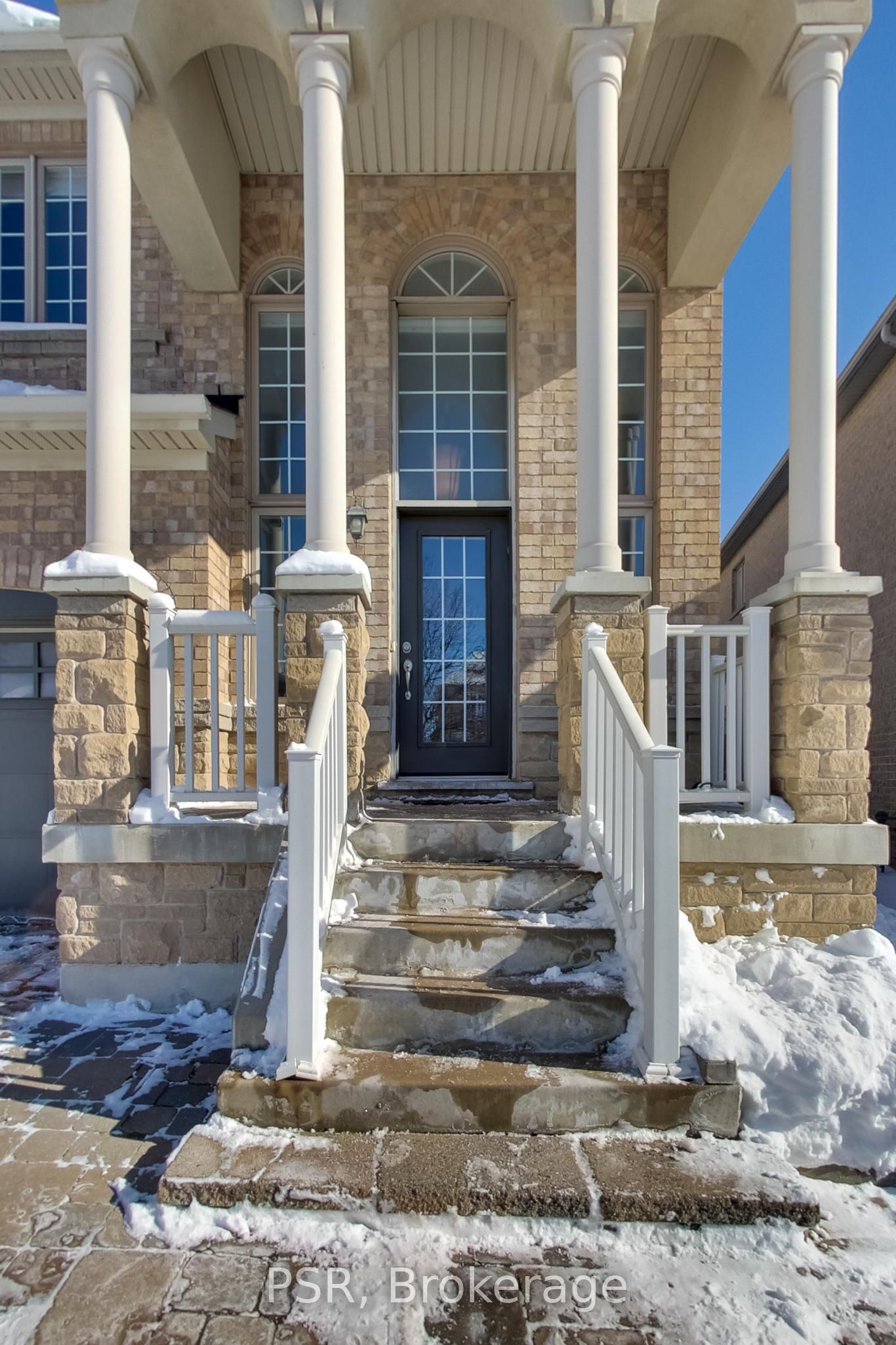 9 White Beach Crescent