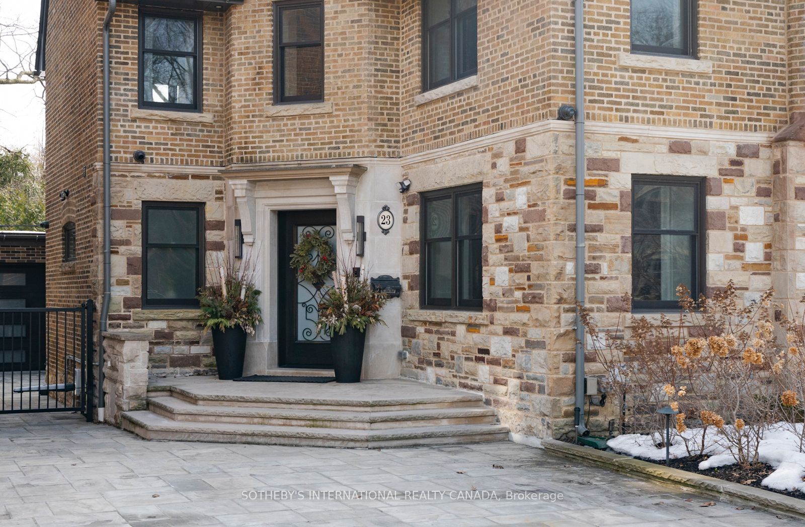 23 Douglas Drive