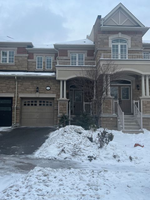 21 Spruce Pine Crescent Vaughan ON L6A 0X7
