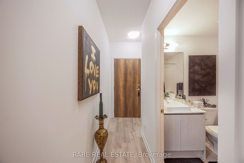 Photo of 251 Manitoba Street #1209, Toronto, ON M8Y 0C7 (MLS # W12713518)