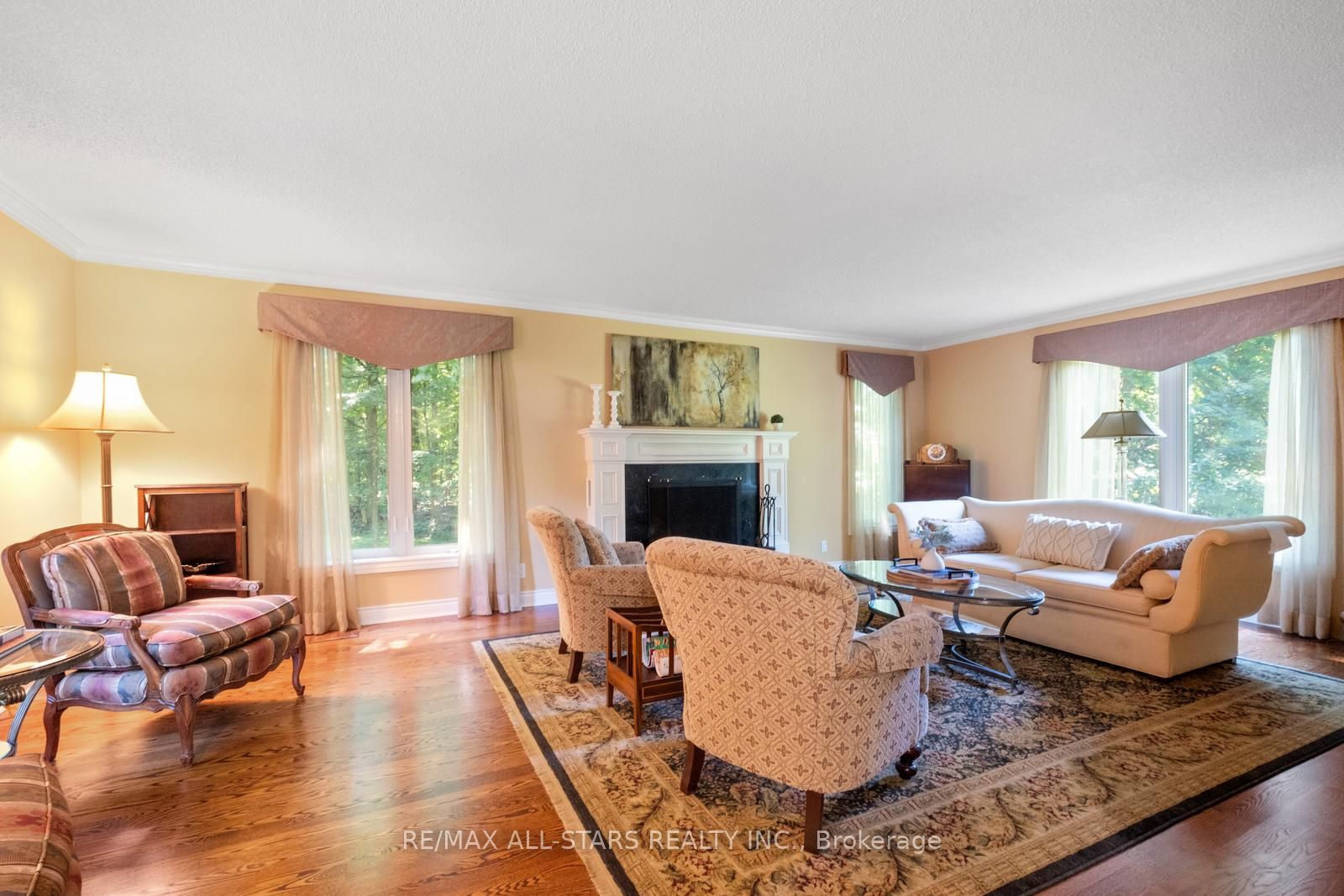 15 Skyridge Court