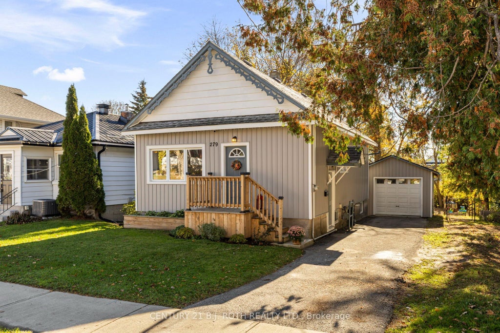 Photo of 279 Nottawasaga Street, Orillia, ON L3V 3K5 (MLS # S14119014)