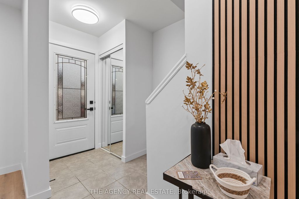 Photo of 700 Exeter Road #22, London South, ON N6E 1L2 (MLS # X12811642)