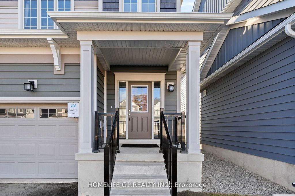 Photo of 340 McEachern Lane, Gravenhurst, ON P1P 0H8 (MLS # X12906808)