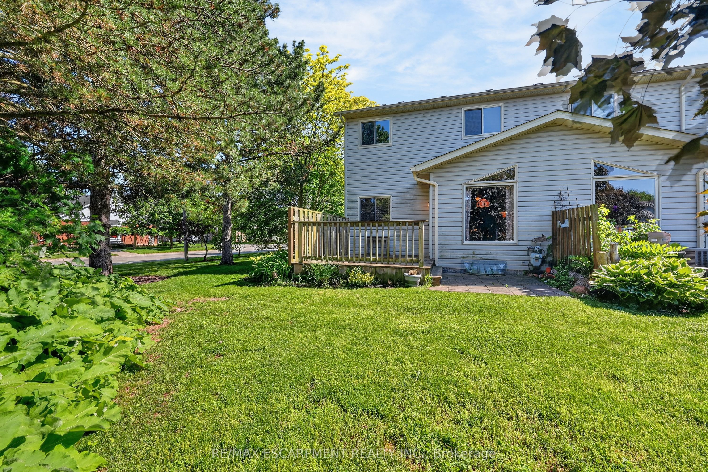 9 Wentworth Drive 2