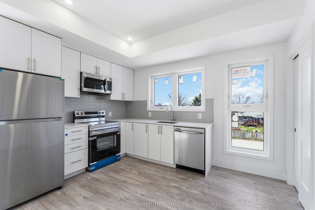 Photo of 6638 McLeod Road, Niagara Falls, ON L2G 3G5 (MLS # X13092468)