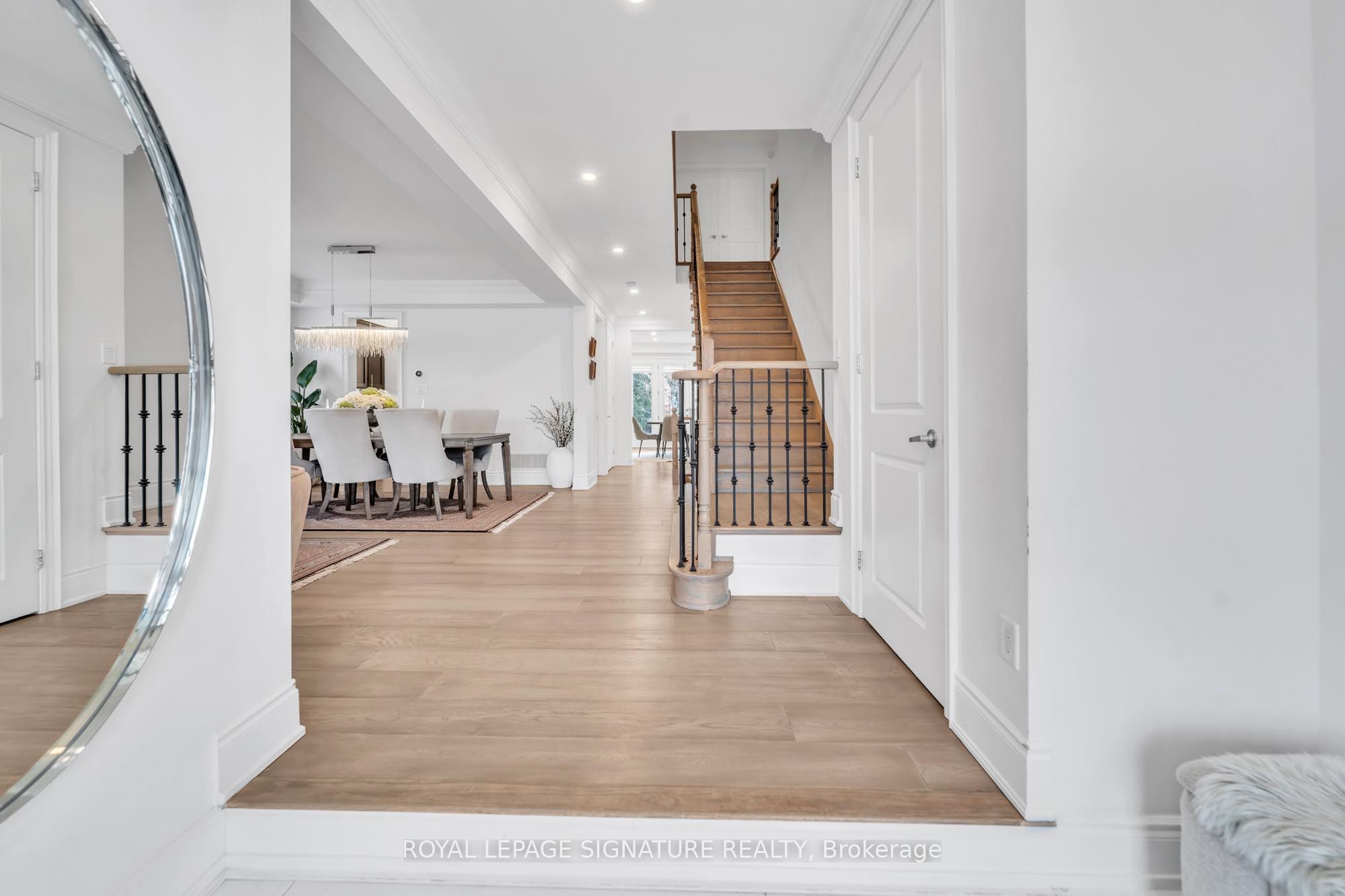 17 Roderick Court