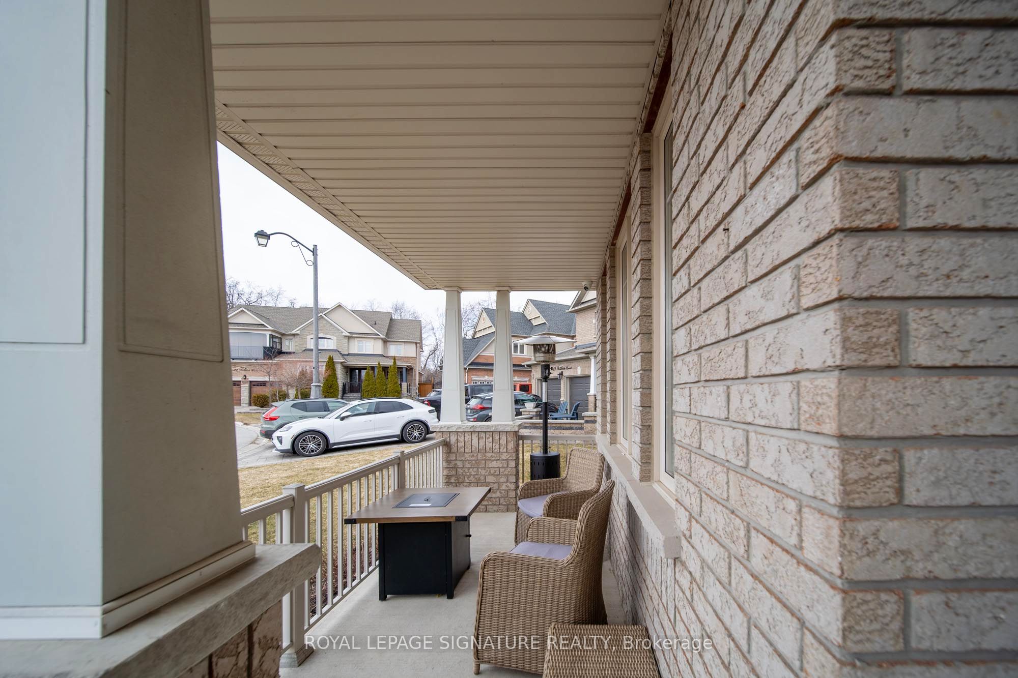 17 Roderick Court