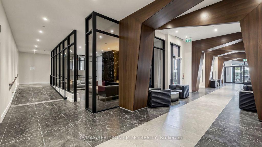 Photo of 308 Jarvis Street #1812, Toronto, ON M5B 0E3 (MLS # C13564648)