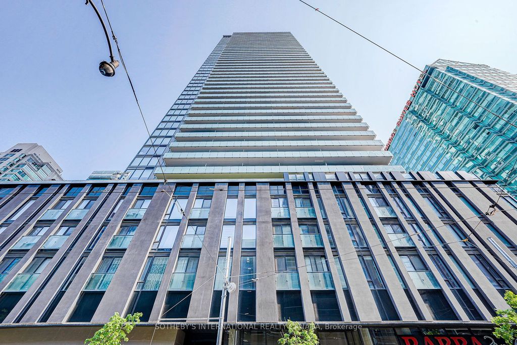 Photo of 25 Richmond Street E #402, Toronto, ON M5C 0A6 (MLS # C12663756)