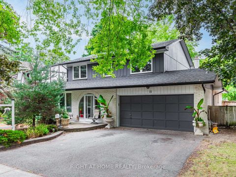 Photo of 71 Satchell Boulevard, Toronto, ON M1C 3B3 (MLS # E12414079)