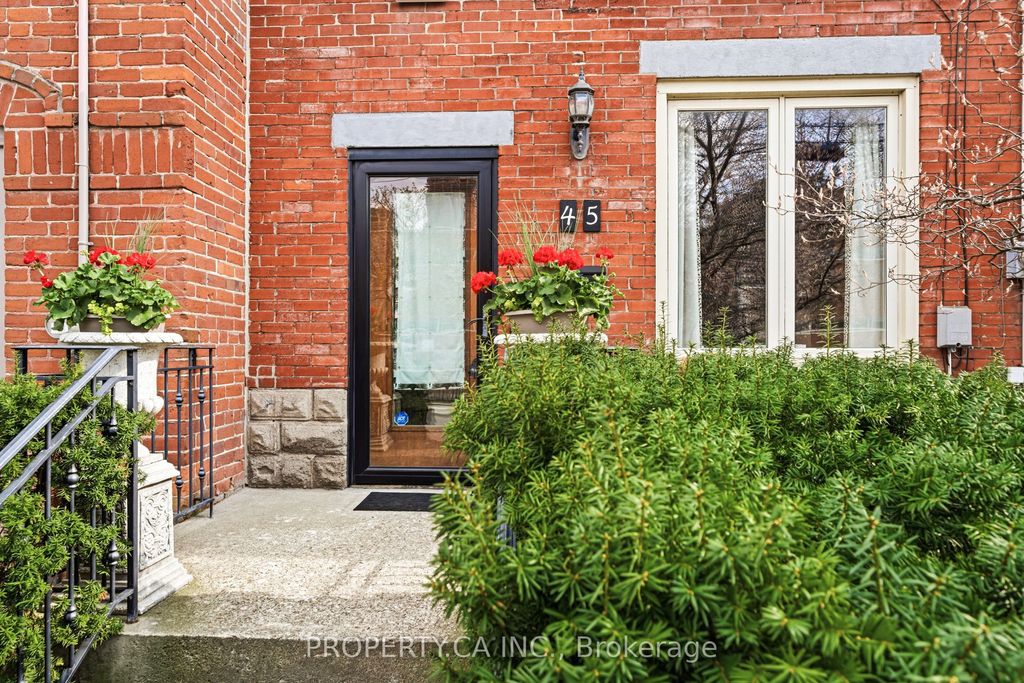 Photo of 45 Swanwick Avenue, Toronto, ON M4E 1Z4 (MLS # E13102992)