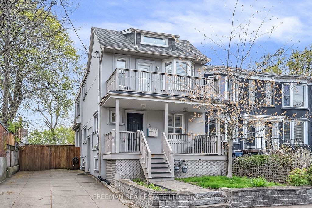 Photo of 12 Arlington Avenue, Toronto, ON M6G 3K8 (MLS # C13128822)