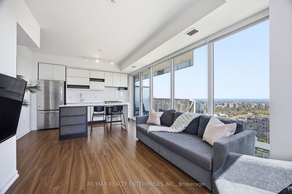 Photo of 4065 Confederation Parkway #3710, Mississauga, ON L5B 0L4 (MLS # W13164656)