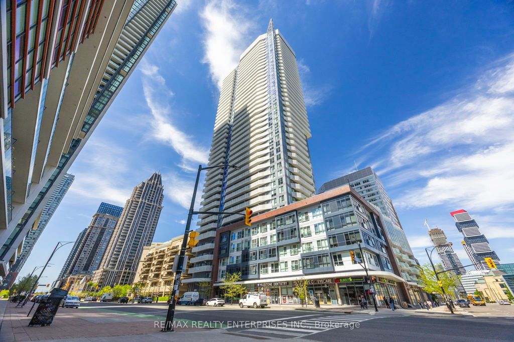 Photo of 4065 Confederation Parkway #3710, Mississauga, ON L5B 0L4 (MLS # W13164656)