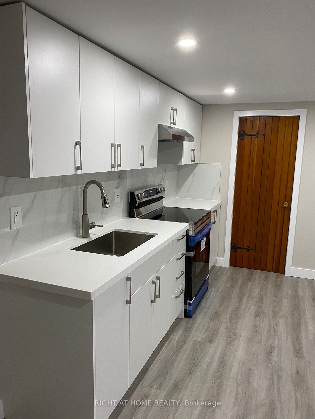 38 Summerfield Crescent