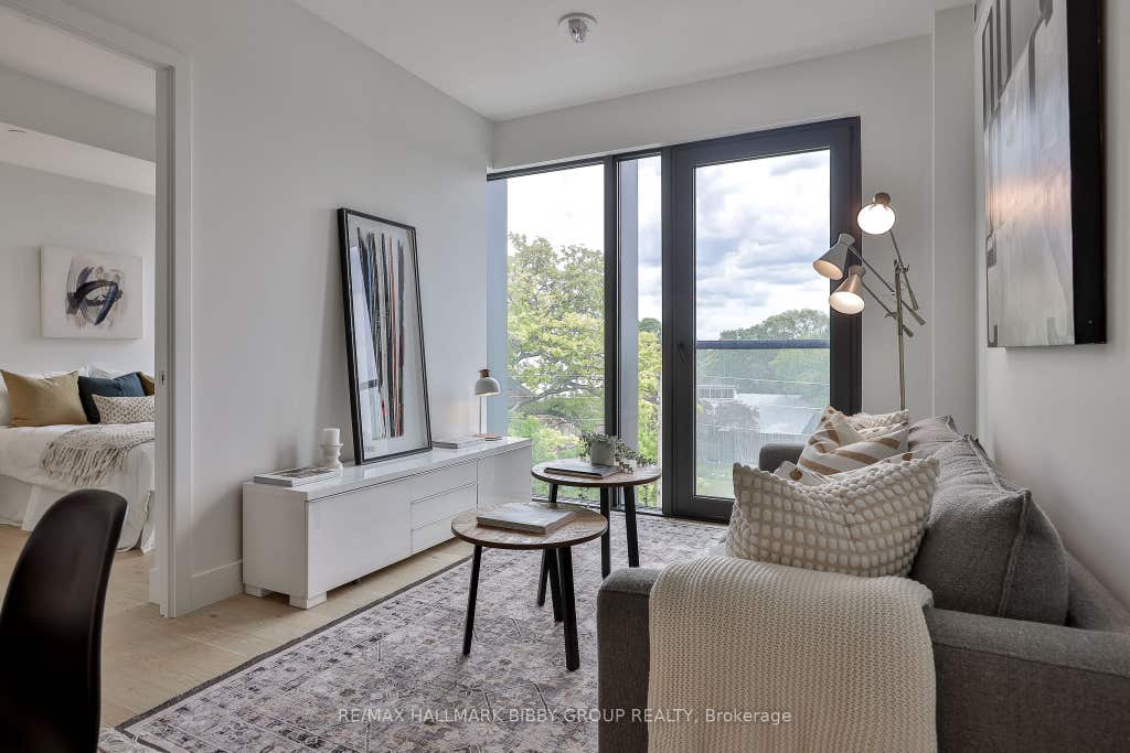 Photo of 1414 Bayview Avenue #409, Toronto, ON M4G 3A7 (MLS # C13509352)