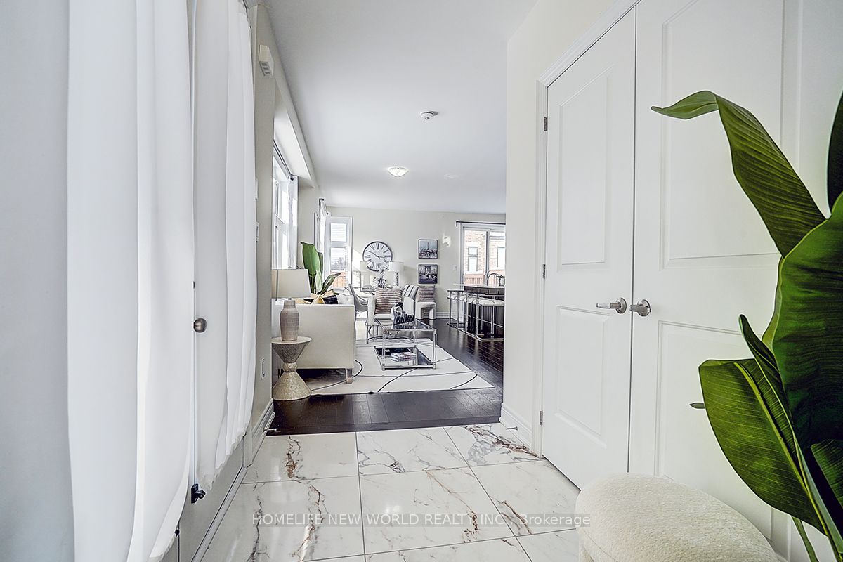 2 Hercules Club Drive