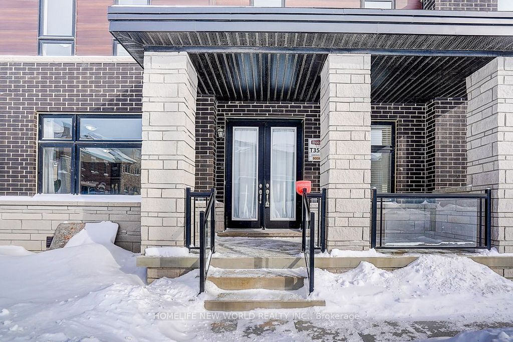 Photo of 2 Hercules Club Drive, Richmond Hill, ON L4E 1K6 (MLS # N12837232)