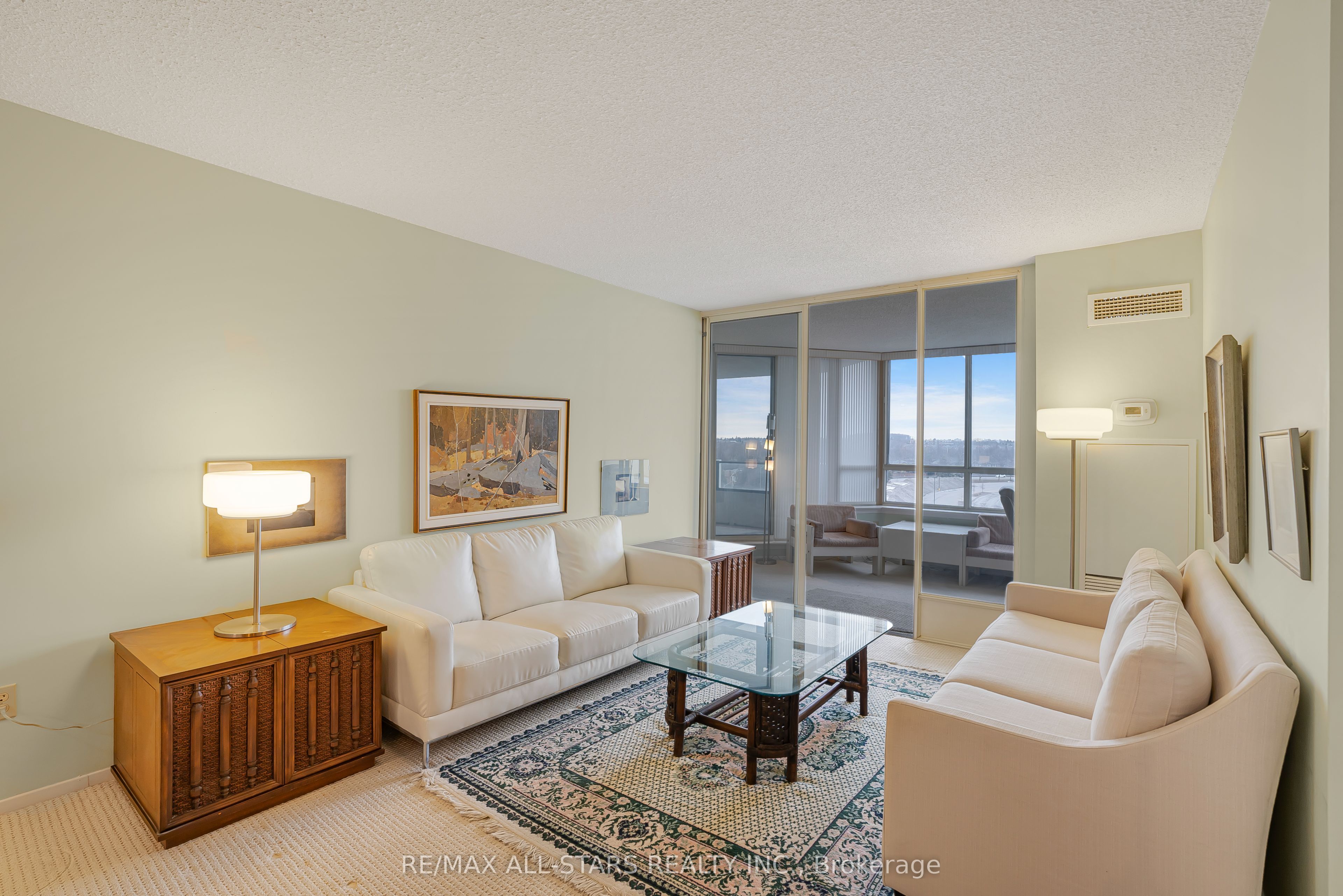 25 Austin Drive 817