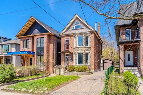30 Boustead Avenue Toronto ON M6R 1Y9