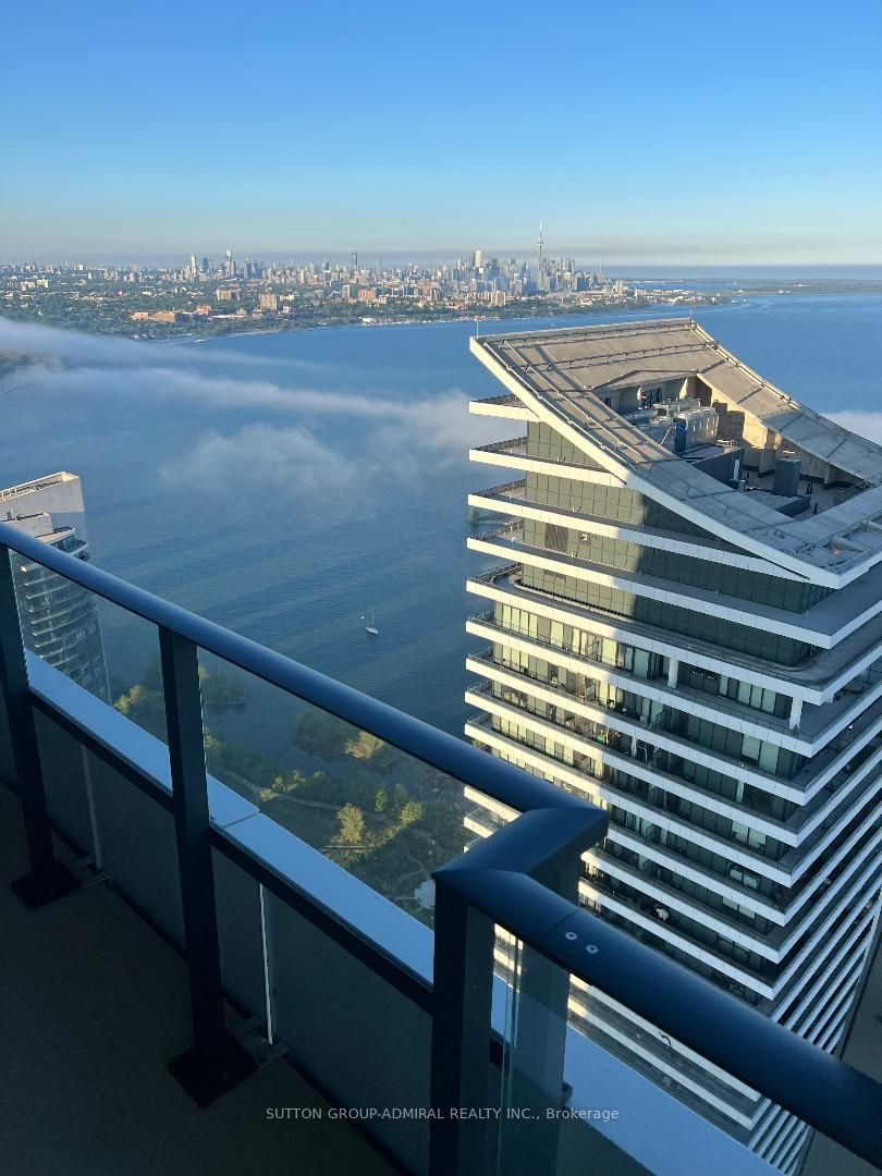 30 Shore Breeze Drive 5907