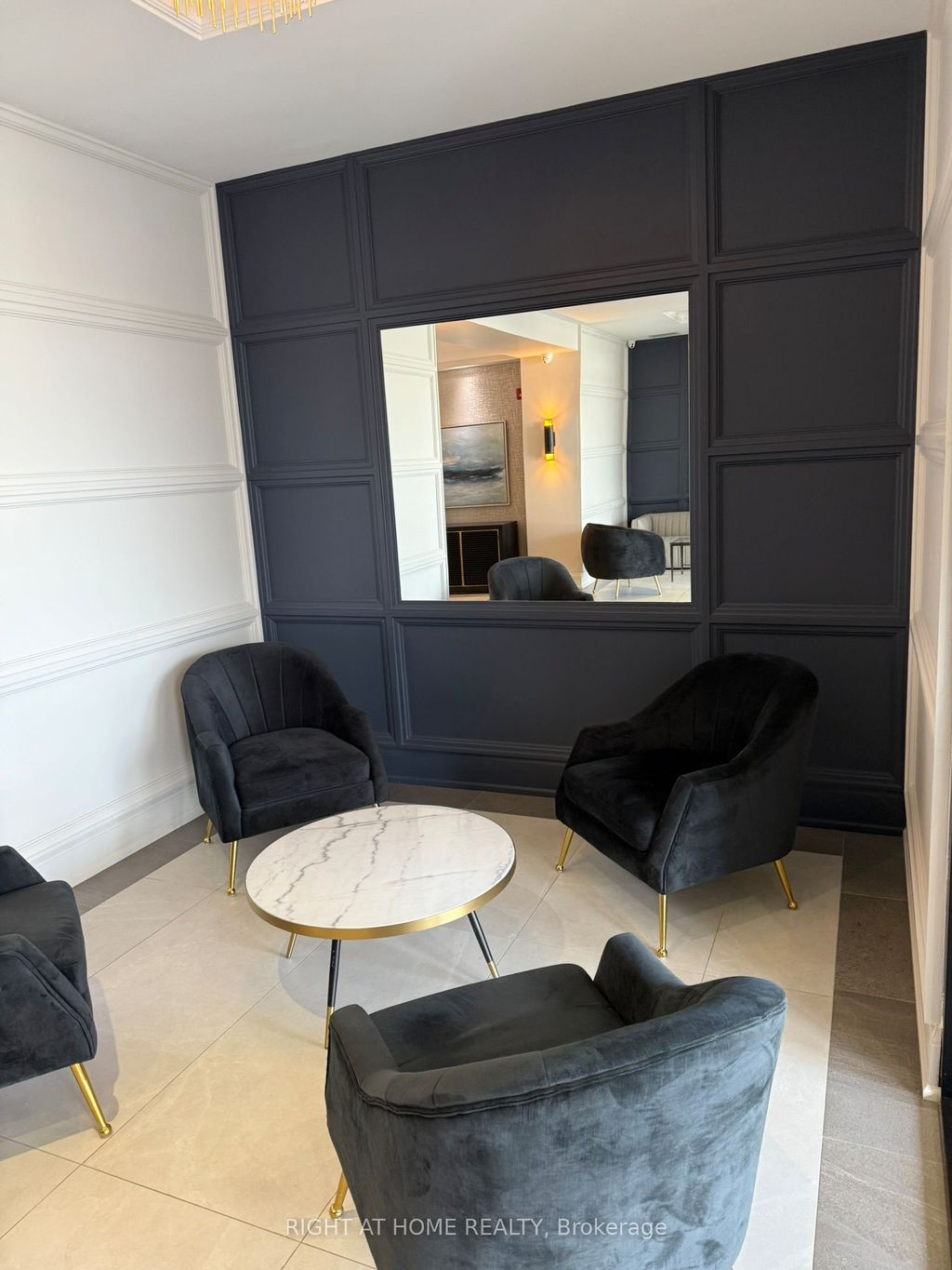 Photo of 208 MAIN ST UNIONVILLE Street #PH02, Markham, ON L3R 6J8 (MLS # N12655356)