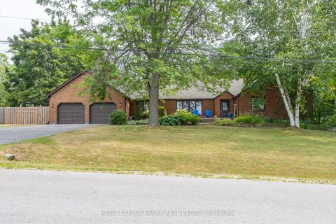 Photo of 1887 Campbell Avenue, Cavan Monaghan, ON K9J 0E5 (MLS # X12574434)