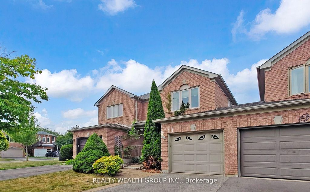 Photo of 11 Birchcliffe Drive, Brampton, ON L6Z 4T3 (MLS # W13014882)