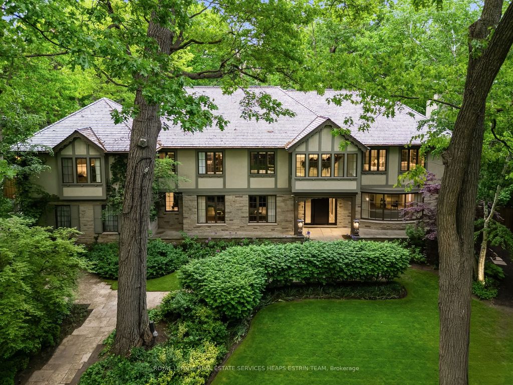 Photo of 25 North Drive, Toronto, ON M9A 4R1 (MLS # W12571062)