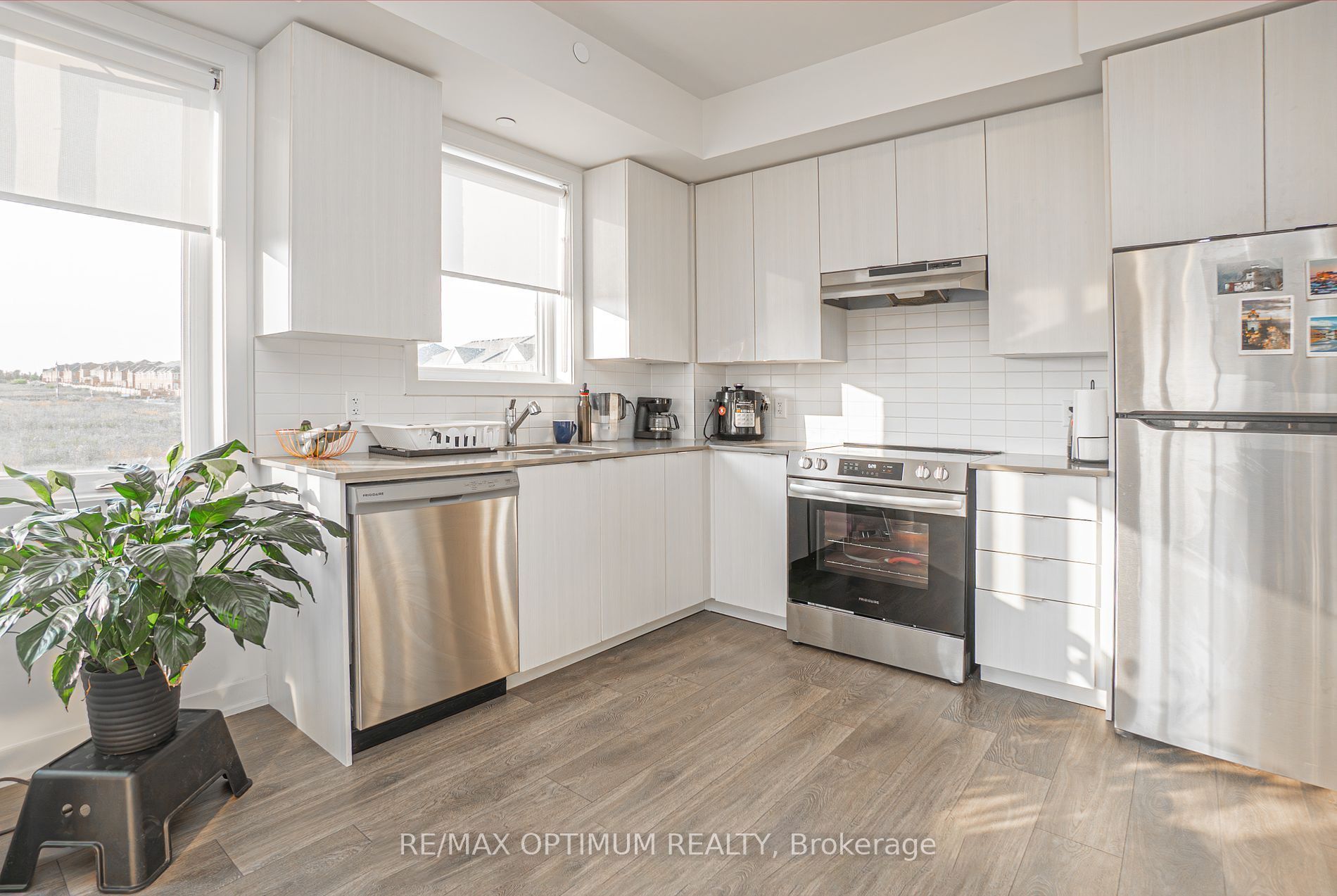 62 Sky Harbour Drive 213