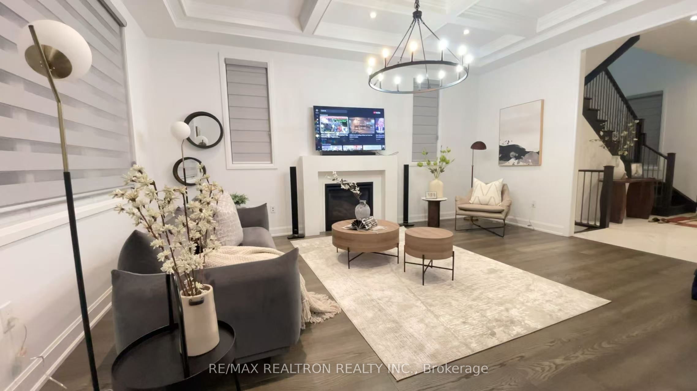 1444 Varelas Passage
