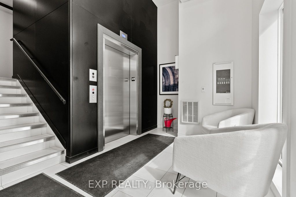 Photo of 100 Cortile Private #301, Blossom Park - Airport and Area, ON K1V 2S8 (MLS # X12890912)