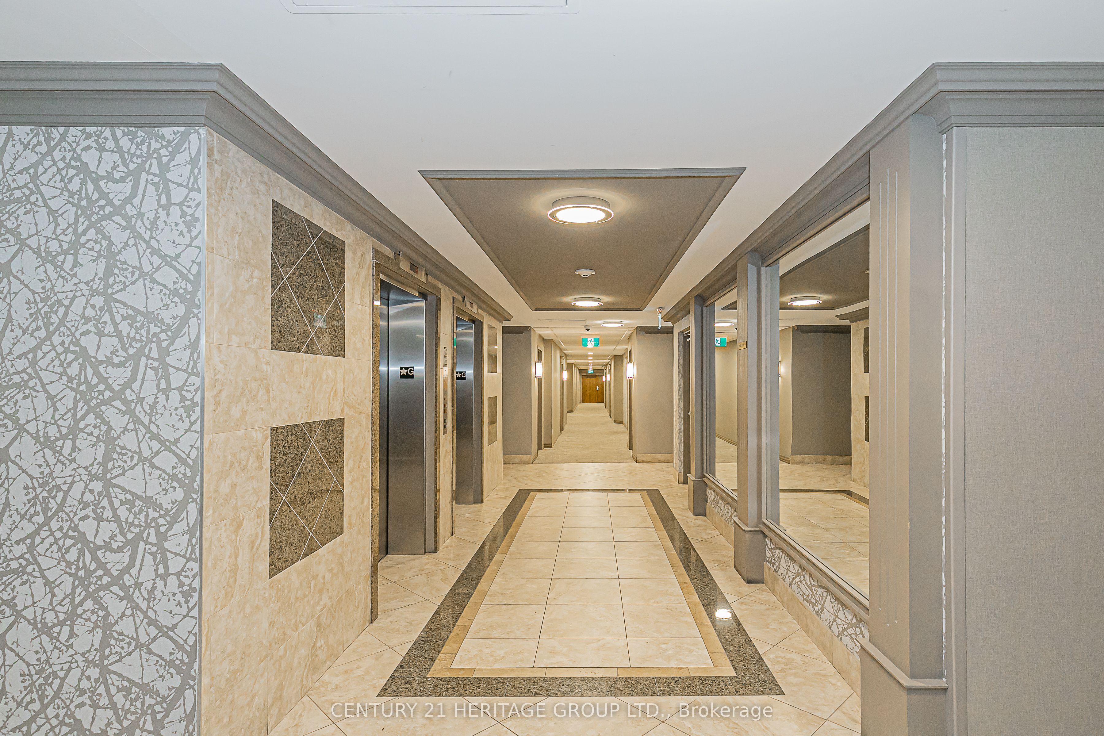 2 Maison Parc Court 414