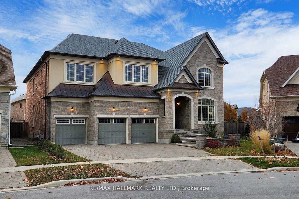 Photo of 64 Chesney Crescent, Vaughan, ON L4H 4A5 (MLS # N12654054)