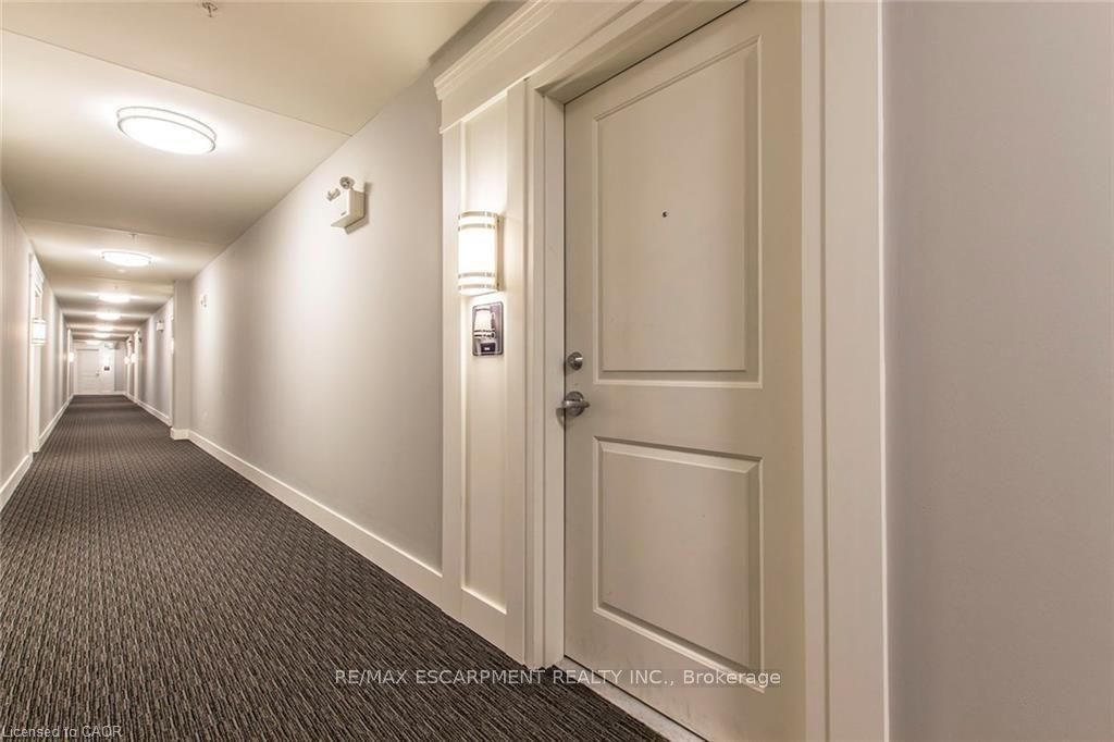 630 Sauve Street 325