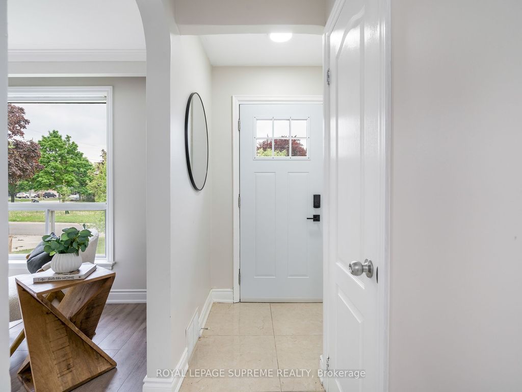 Photo of 40 Cartwright Avenue, Toronto, ON M6A 1T9 (MLS # W12517826)