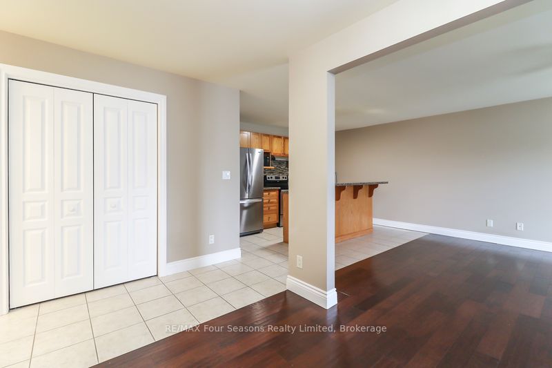 435 Walnut Street 101