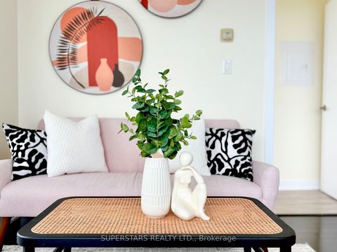 4065 Brickstone Mews 2102 Mississauga ON L5B 0G3