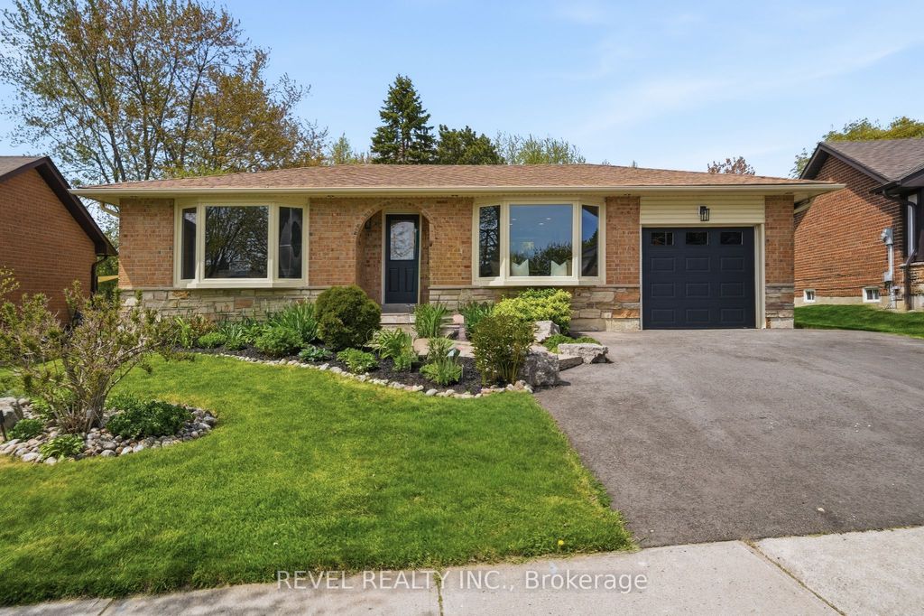 Photo of 39 Anstead Crescent, Ajax, ON L1S 3X4 (MLS # E13202810)