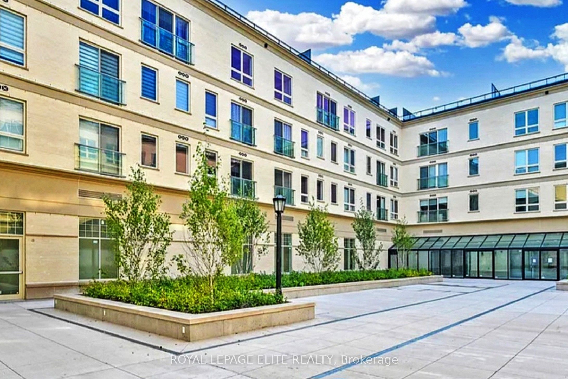 101 Cathedral High Street 313