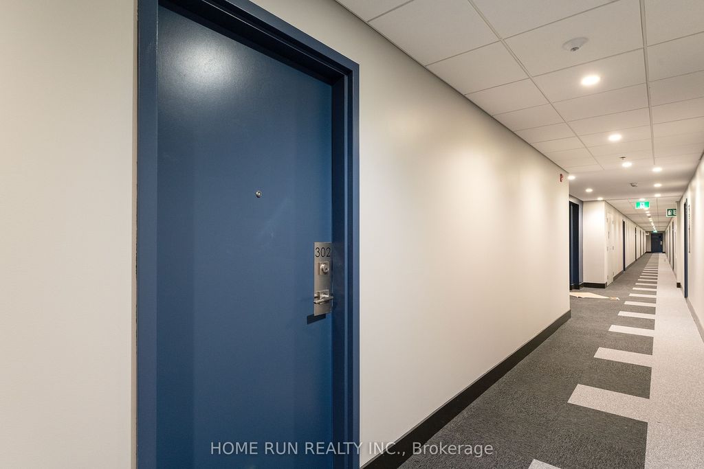 Photo of 397 Codds Road #302, Manor Park - Cardinal Glen and Area, ON K1K 5C7 (MLS # X12933390)