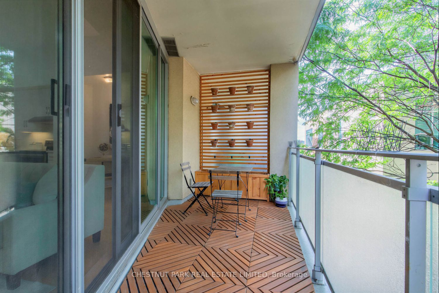 160 Baldwin Street 409