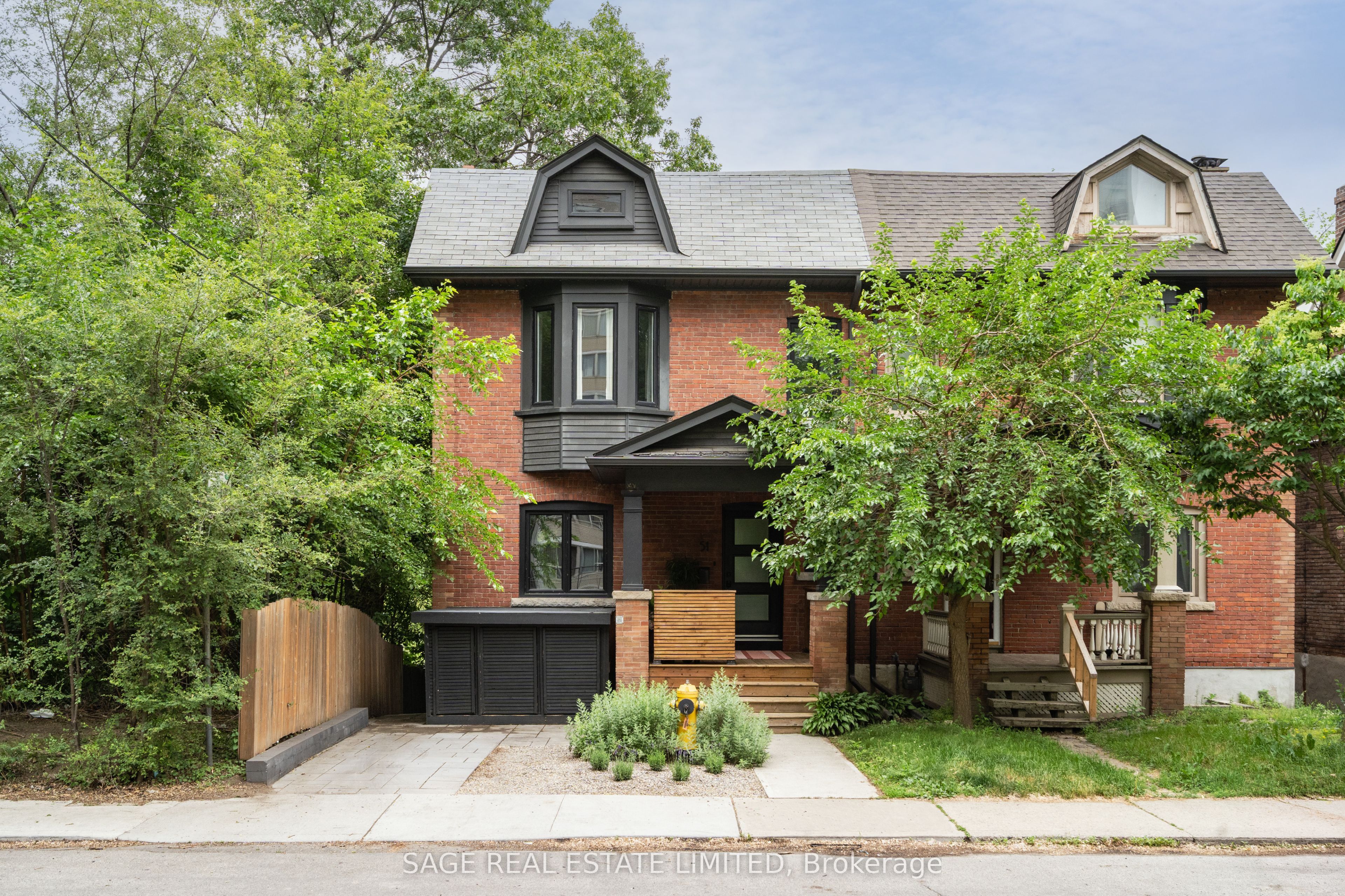 51 Mountview Avenue