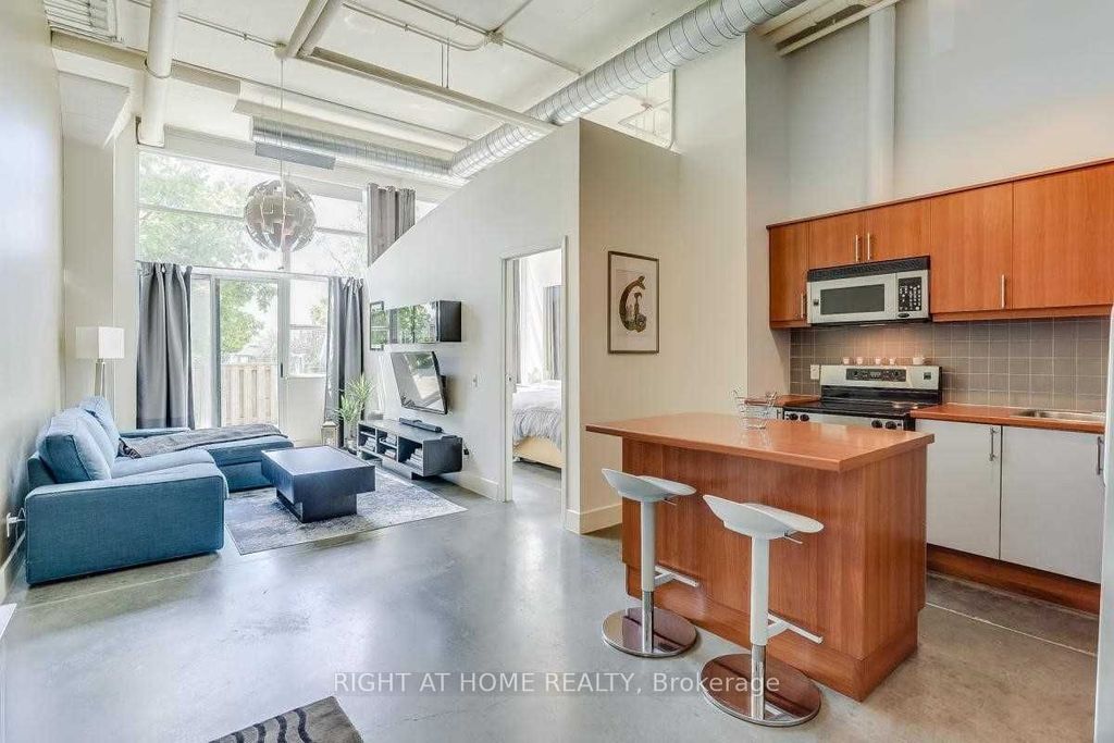 Photo of 1001 Roselawn Avenue #109, Toronto, ON M6B 4M4 (MLS # W12285495)