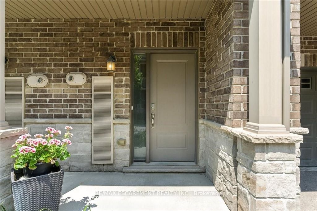 Photo of 377 Glancaster Road #37, Hamilton, ON L9G 0G4 (MLS # X12450543)
