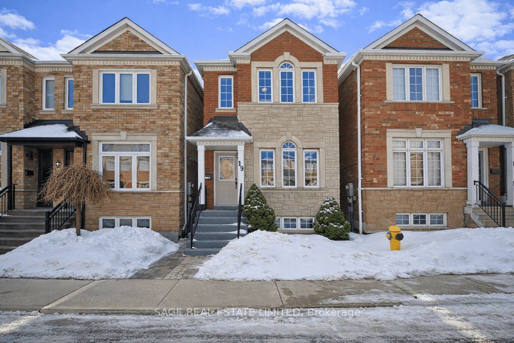 Photo of 19 Estoril Terrace, Toronto, ON M6N 5E1 (MLS # W12837242)