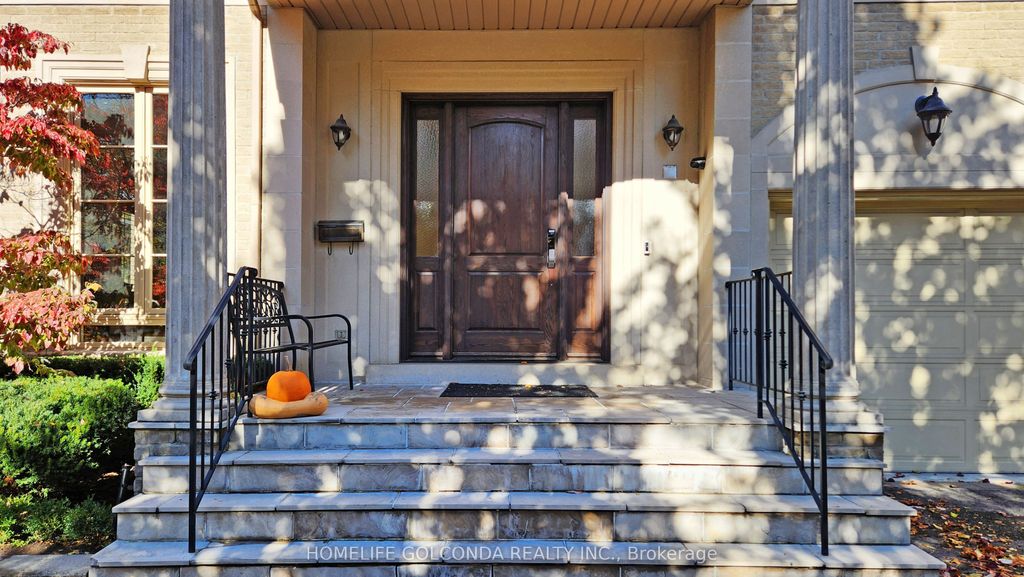 Photo of 164 Owen Boulevard, Toronto, ON M2P 1G7 (MLS # C12955182)