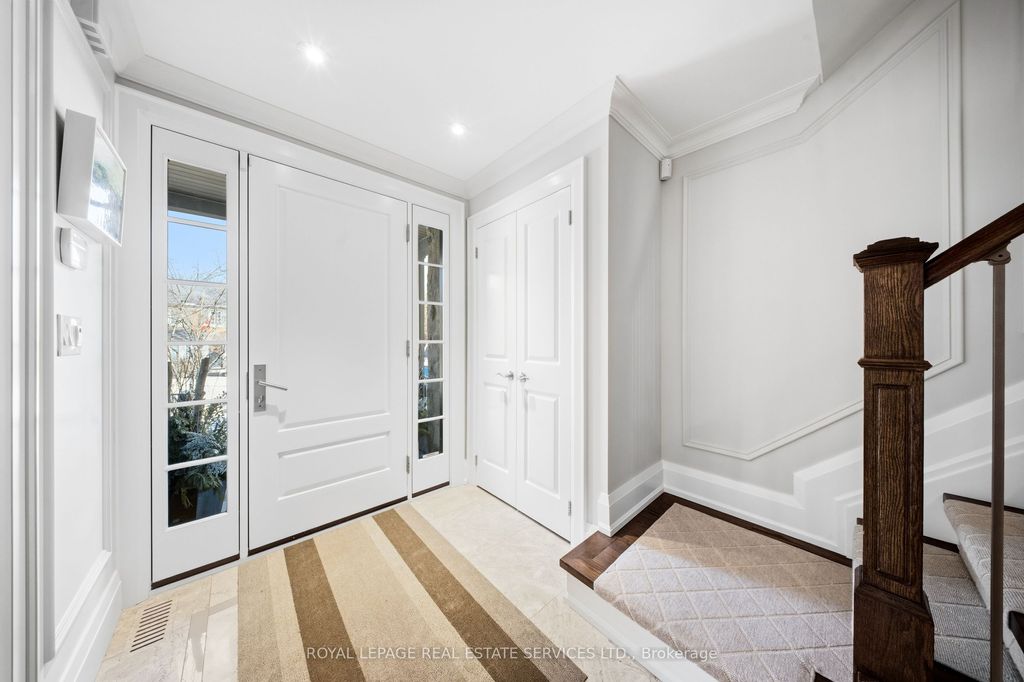 Photo of 82 Dunedin Drive, Toronto, ON M8X 2K5 (MLS # W12821714)